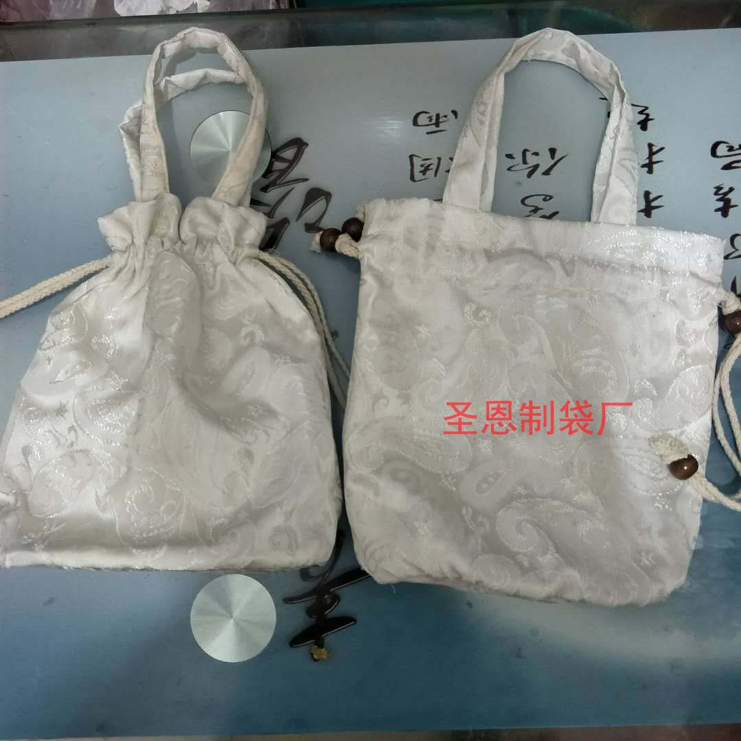 圣恩制袋厂